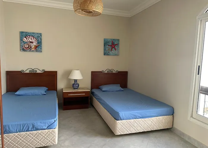 Апартаменты Louly Full Sea View Upper Challet First Row *